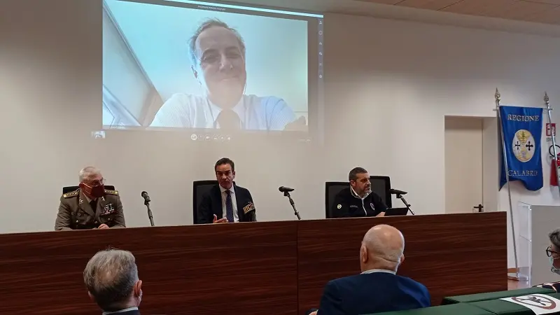 Vaccini, la Regione accelera: da lunedì 18mila dosi a domicilio