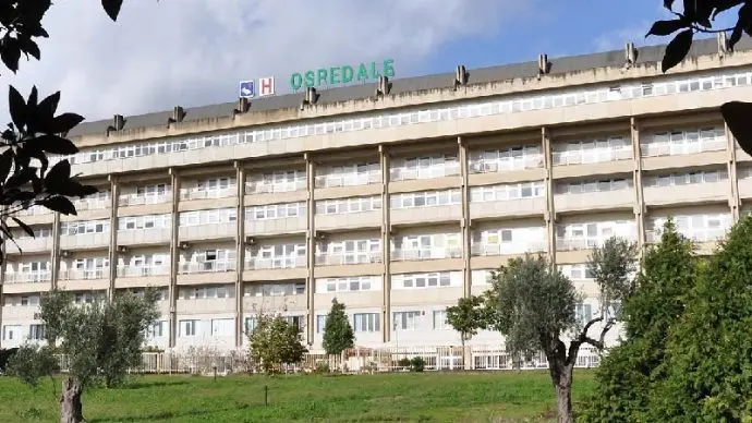 Da lunedì medici cubani al lavoro: 6 a Soverato, 12 a Lamezia Terme