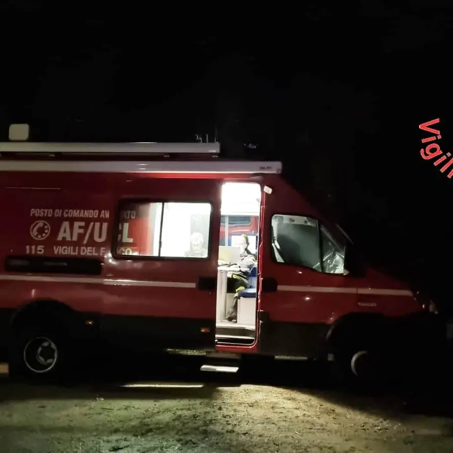 80enne alla guida si perde: la cercano con elicottero