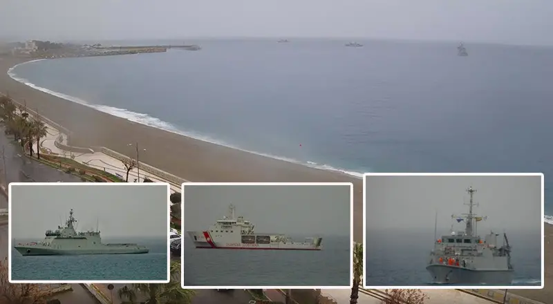 FLASH - Navi militari al largo di Catanzaro Lido