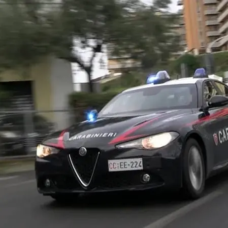 Cropani: pesta informatico per accedere a smartphone ex coniuge