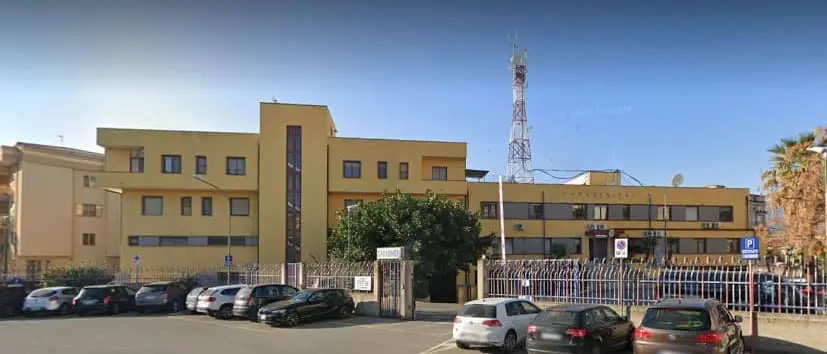 Meticcio azzanna padrona al volto: ricoverata al Pugliese-Ciaccio