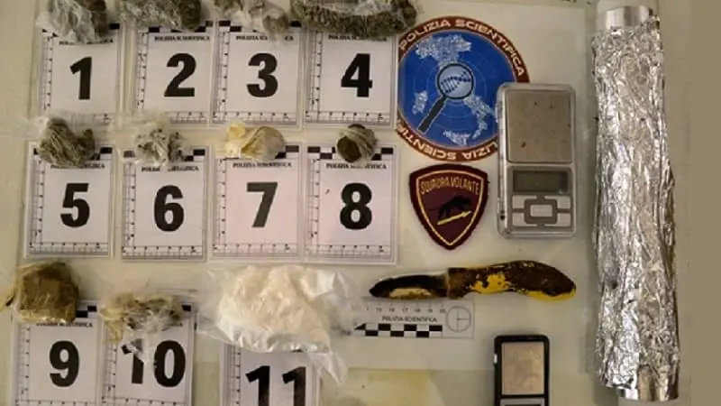 Controllo a Piano Casa: 33enne con droga in auto ed a casa