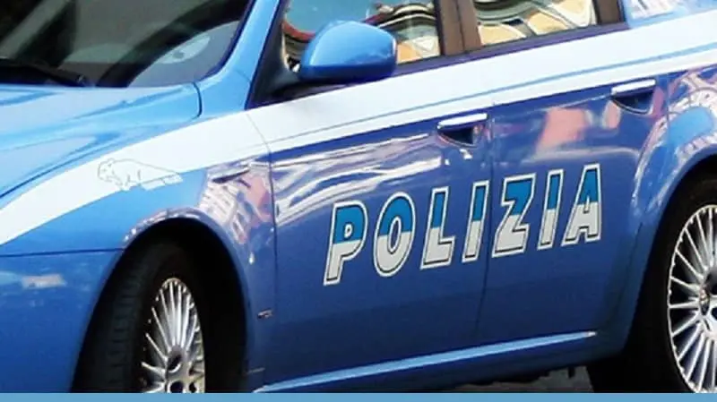 Droga, bonifiche e scanner in piazza anti-microspie: 7 arresti