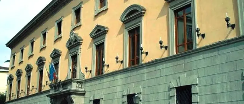 Faccia a faccia (sintetico) tra i sei candidati alla poltrona di sindaco