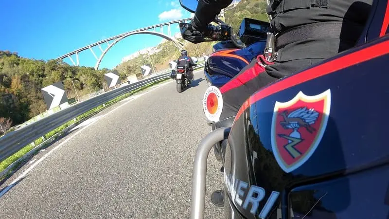 Estorsione via whatsapp, extracomunitario in manette