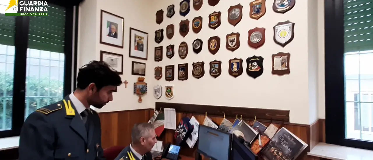 Sequestro di beni per un milione di euro a un imprenditore della Locride legato al clan Morabito-Bruzzaniti-Palamara\n