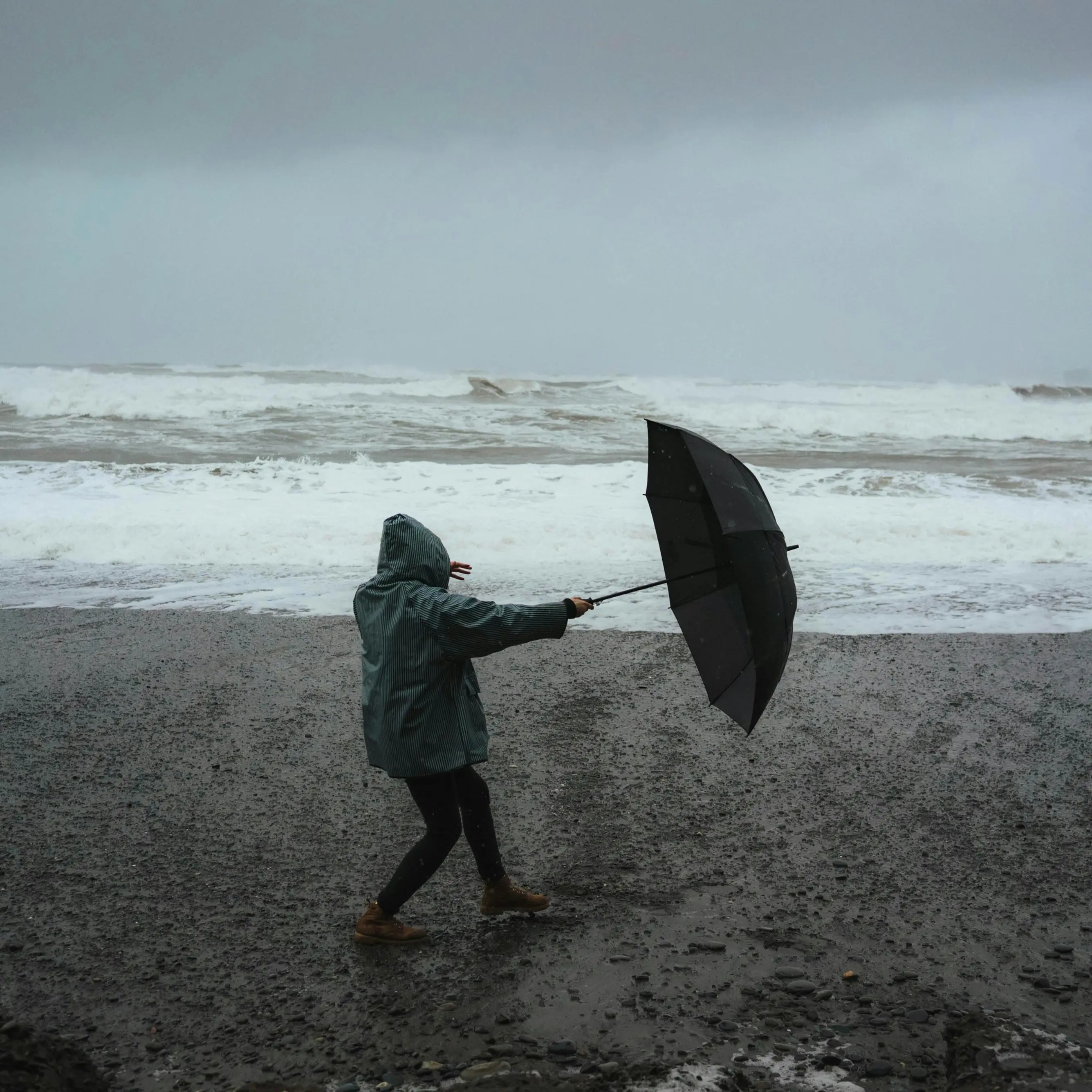 Giornata serena in Calabria ma da stasera arrivano piogge e forti raffiche di vento fino a 110 km/h\n