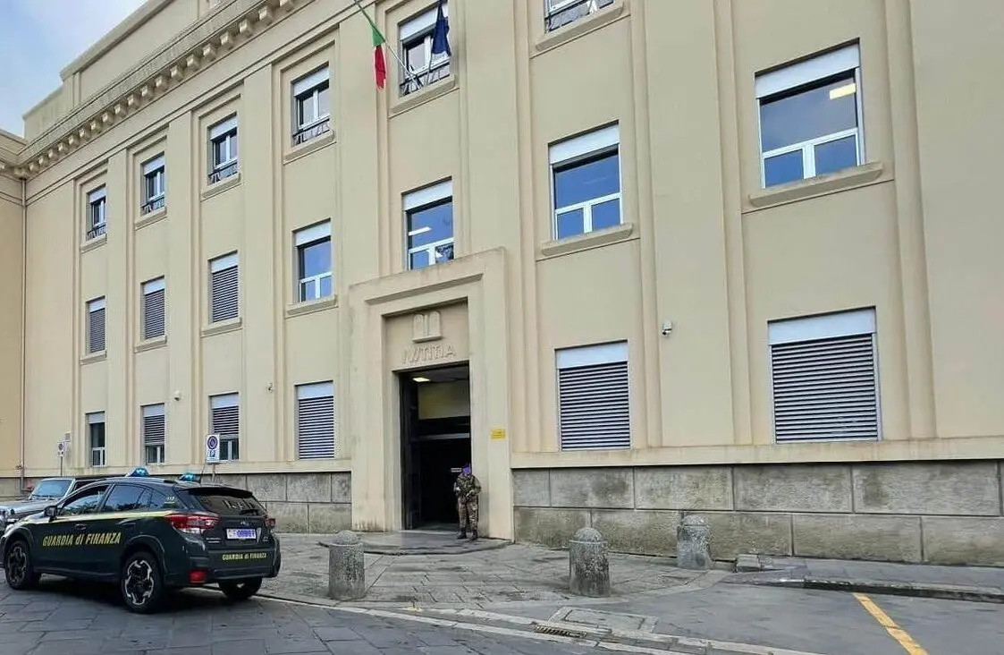 Nascondeva un arsenale, a sei anni dal sequestro la condanna a Vibo per un imputato di Tropea\n