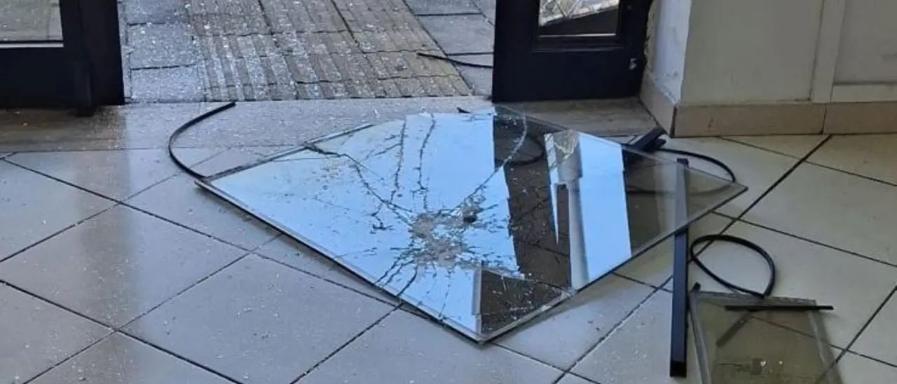 Delegazione comunale di Rossano vandalizzata, Stasi: «Atto che non deve rimanere impunito»\n