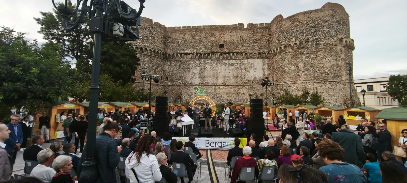 Bergarè, sabato la giornata di studio: “Il bergamotto: storia, ricerca ed innovazione”\n