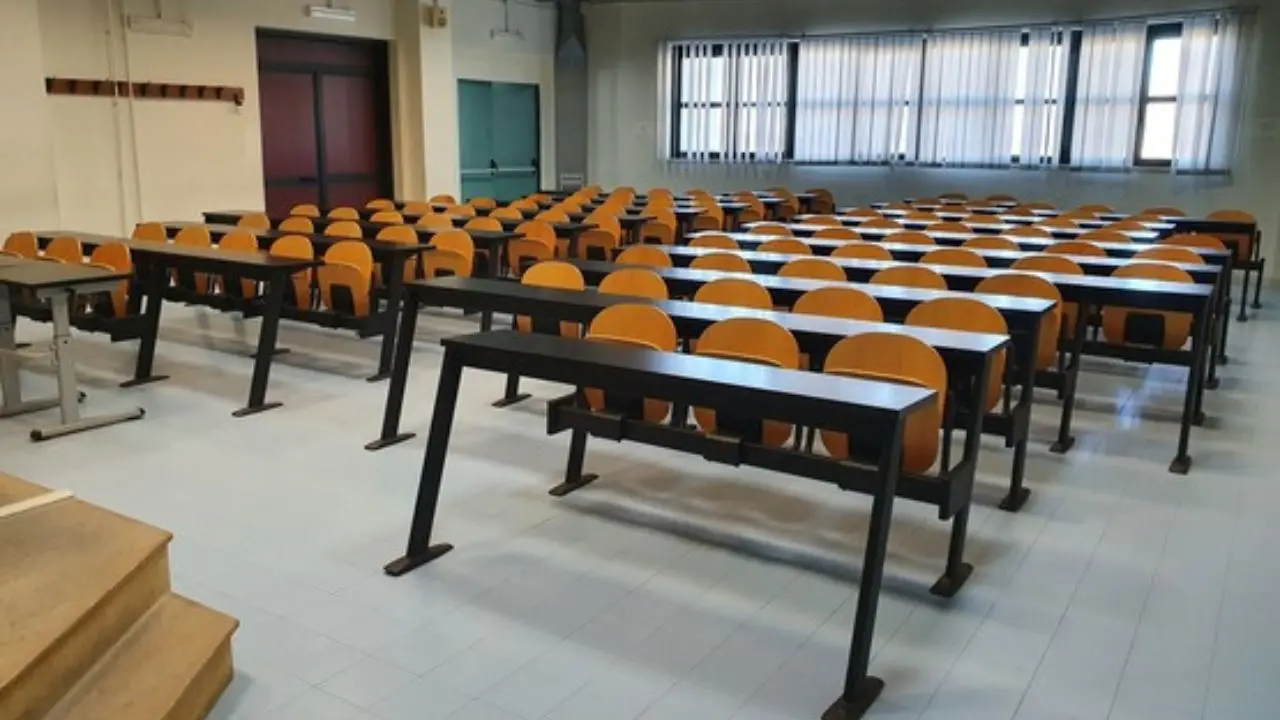 Tasse universitarie alle stelle: così gli atenei italiani tradiscono il diritto allo studio\n