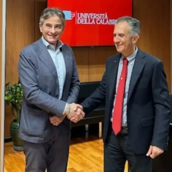 È tra i massimi esperti di interventi al cuore mininvasivi, all’Unical approda il cardiochirurgo\u00A0Daniele Maselli\n