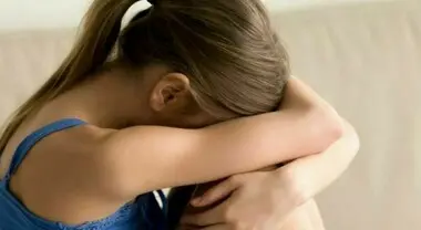 Sulmona, abusi sessuali di gruppo su 12enne e video online: arrestati 2 minori e un 18enne\n