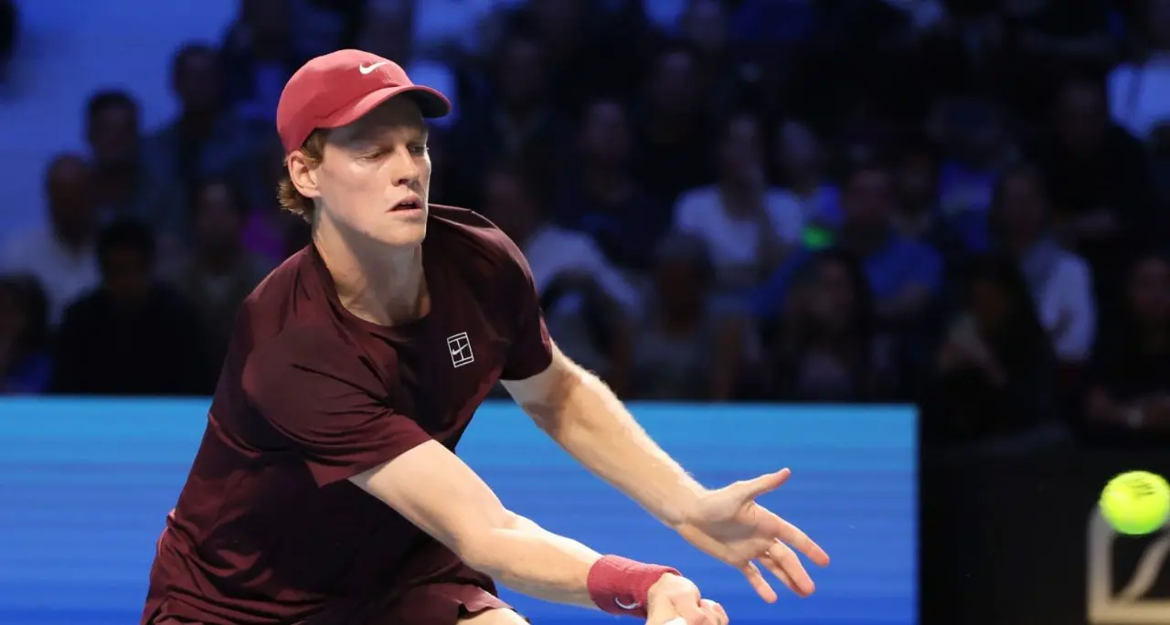 Tennis, Sinner “schianta” Bublik e vola in semifinale a Vienna\n