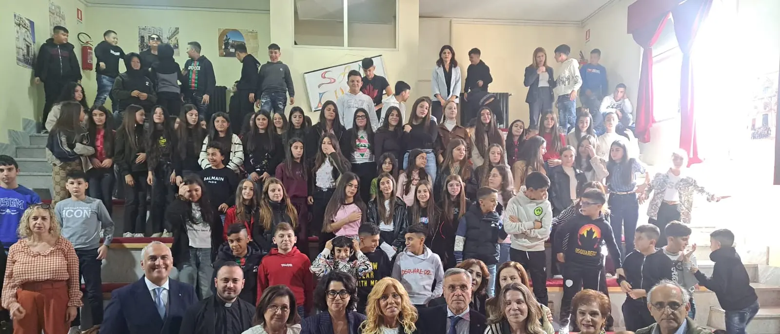 Da “soldato bambino” a uomo libero: la lezione di Luigi Bonaventura commuove San Luca\n