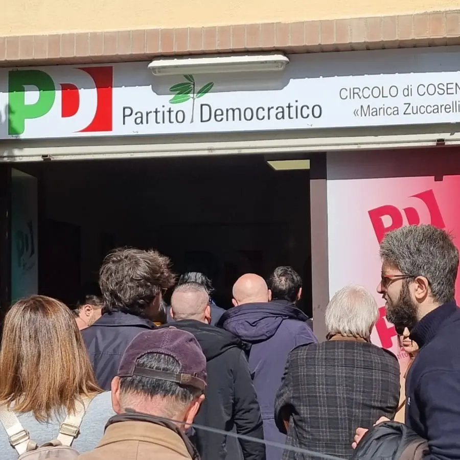 Pd Cosenza, mossa a sorpresa: chiesta l’istituzione di un secondo circolo cittadino