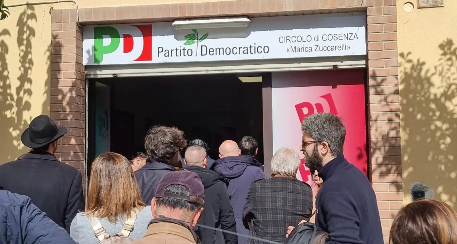 Pd Cosenza, mossa a sorpresa: chiesta l’istituzione di un secondo circolo cittadino