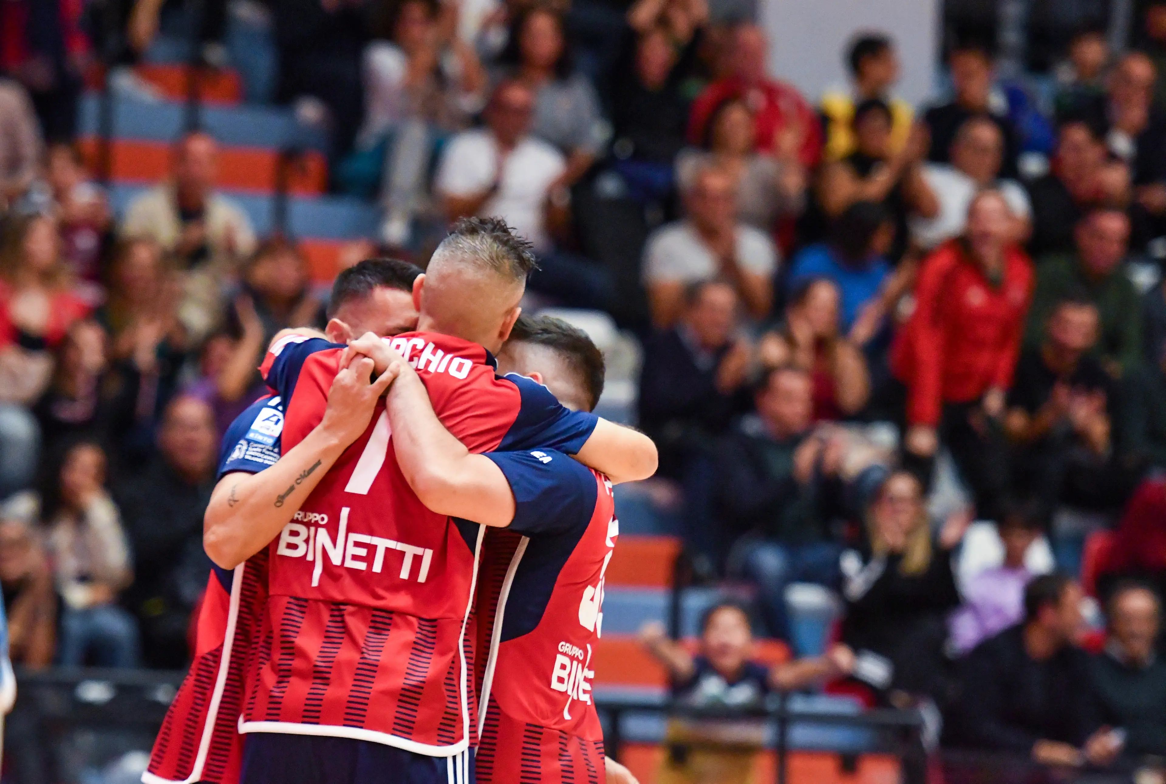 Serie A futsal, prima gioia per la Pirossigeno Cosenza: battuto 5-2 il Mantova\n