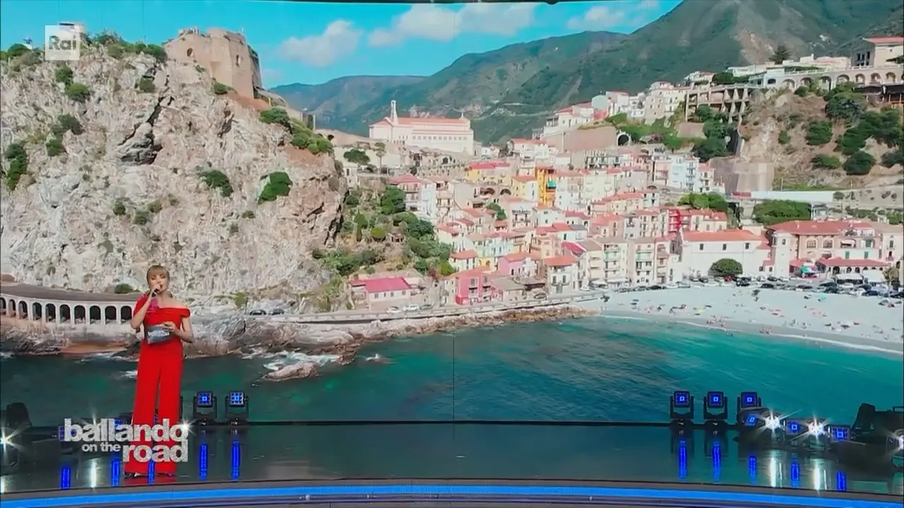 Calabria protagonista su Rai1: le sue bellezze e i panorami mozzafiato stasera a Ballando con le stelle