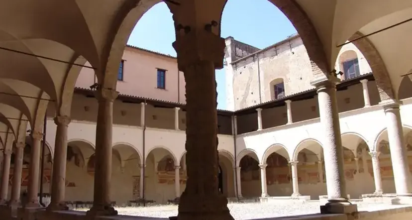 Cosenza, tutto pronto per la Biennale di Filosofia: quando il pensiero torna tra la gente\n