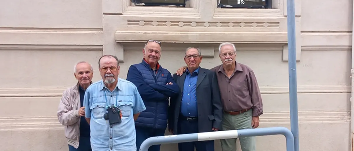 Tutti (o quasi) giù dalla finestra: dopo 60 anni si ritrovano cinque compagni della V^ G del Piria di Reggio\n
