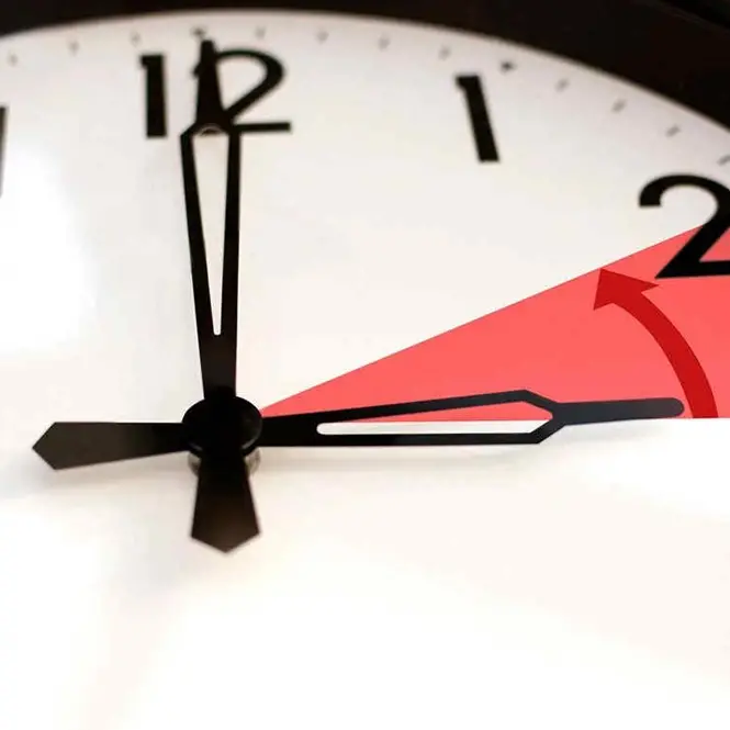 Torna l'ora solare, stanotte le lancette dell'orologio indietro di un’ora\n