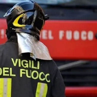 Lamezia, esplosione in un appartamento per una fuga di gas: 70enne gravemente ustionato\n
