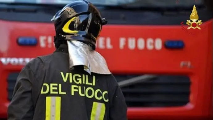 Lamezia, esplosione in un appartamento per una fuga di gas: 70enne gravemente ustionato\n
