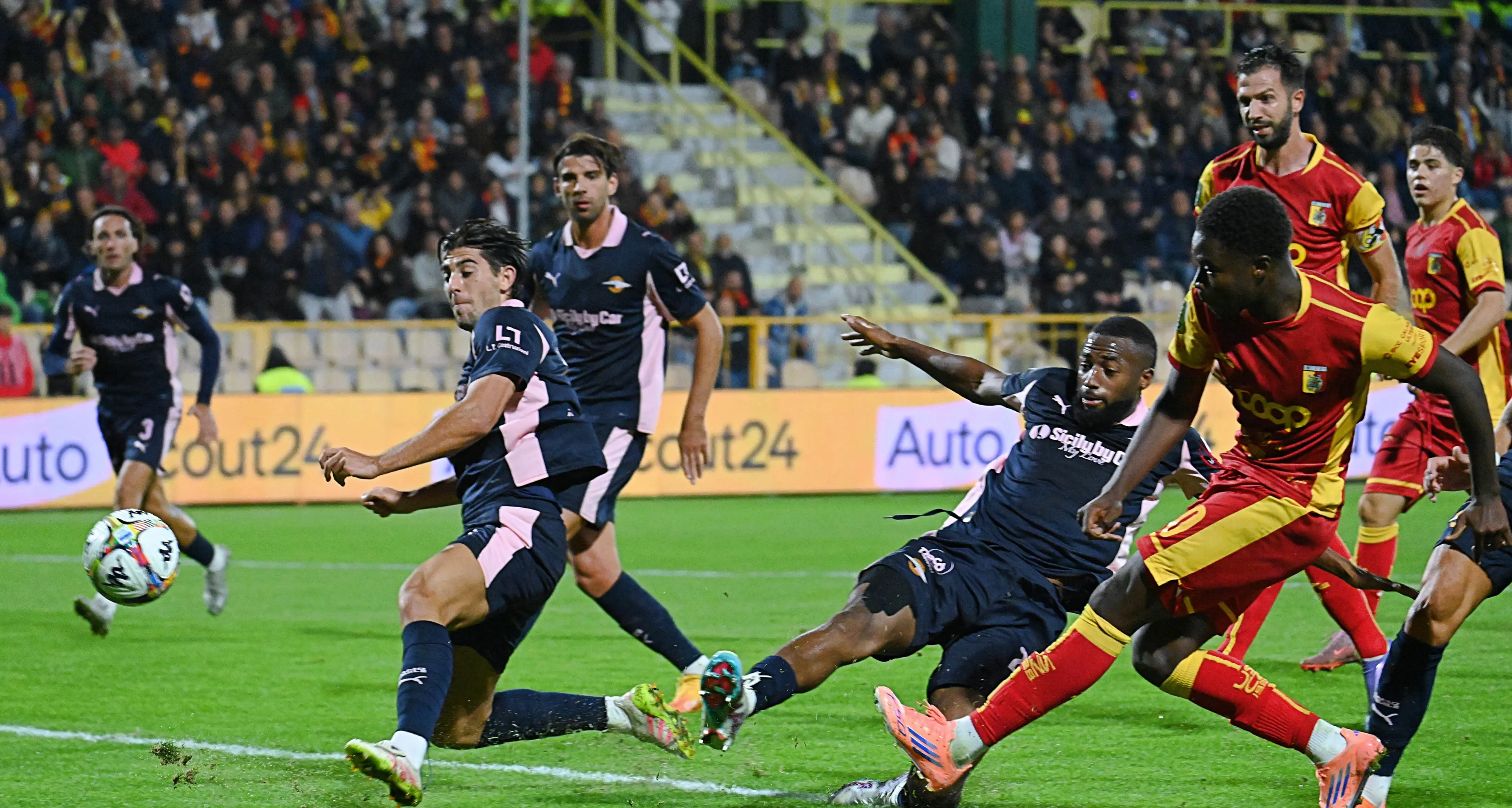 Catanzaro-Palermo 1-0,\u00A0Cissè regala il primo successo ai giallorossi di Aquilani\n