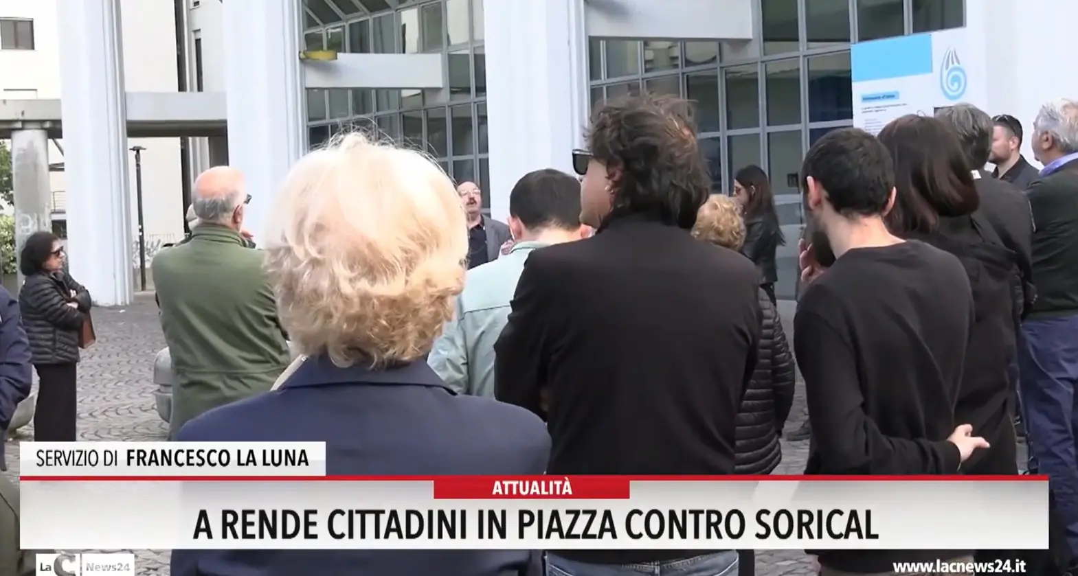 A Rende cittadini in piazza contro Sorical