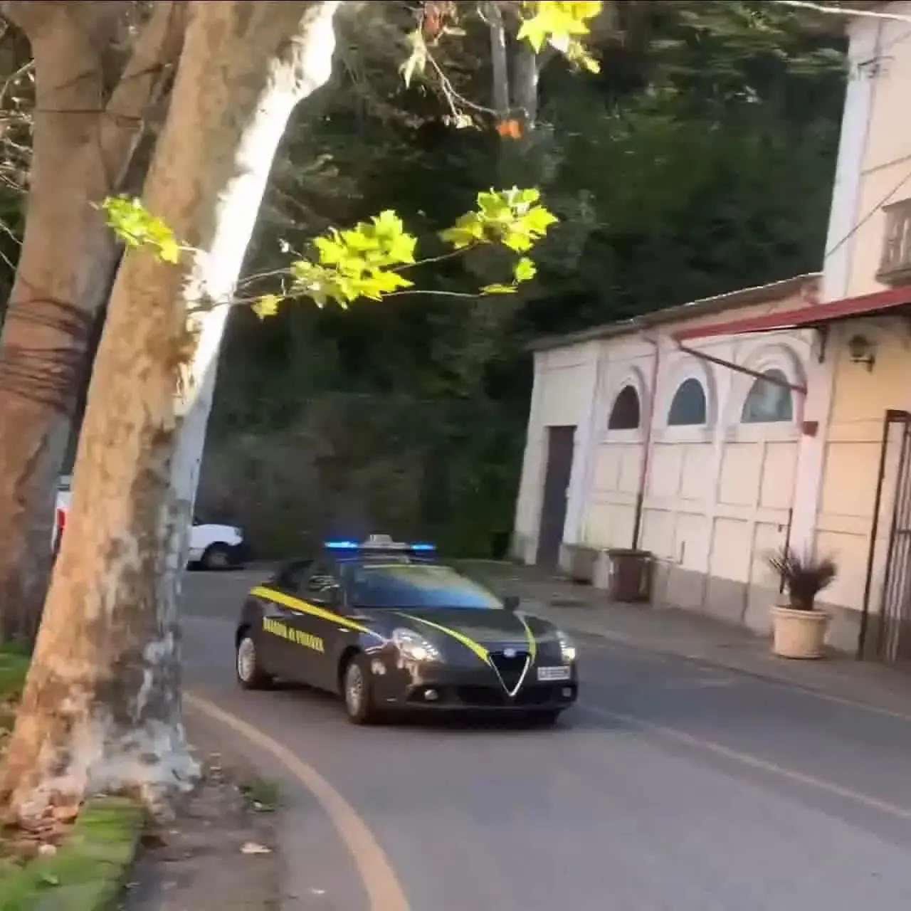 Fatture false e tentativi di depistare le indagini della Procura di Cosenza: nei guai un imprenditore di Castrolibero
