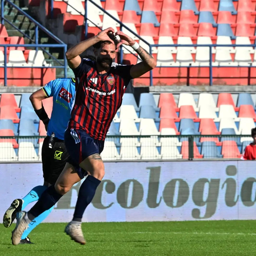 Cosenza ad Altamura: Buscè costretto a cambiare l’attacco