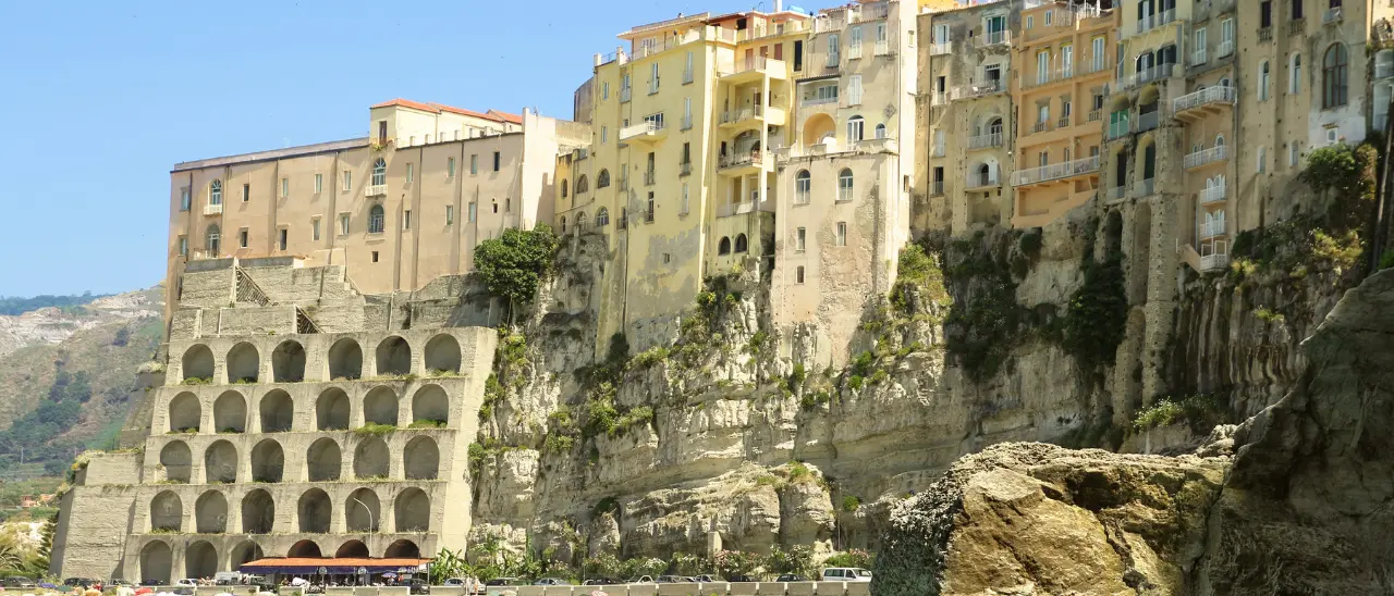 Tropea, si accelera sui lavori da 4 milioni di euro per tutelare la rupe e il centro storico: nominato il rup\n