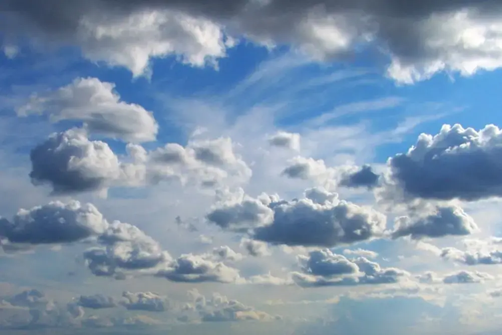 Meteo Reggio Calabria, oggi cielo parzialmente nuvoloso\n