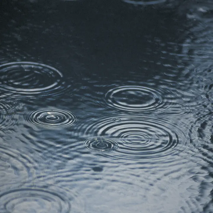 Meteo Vibonese, dopo una domenica d’agosto in pieno autunno tornano pioggia e nuvole\n