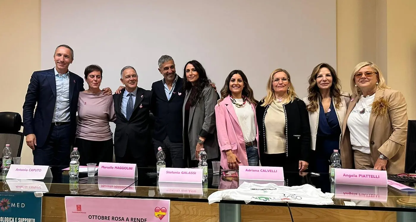 Ottobre Rosa, successo a Rende per lo screening gratuito contro il tumore al seno