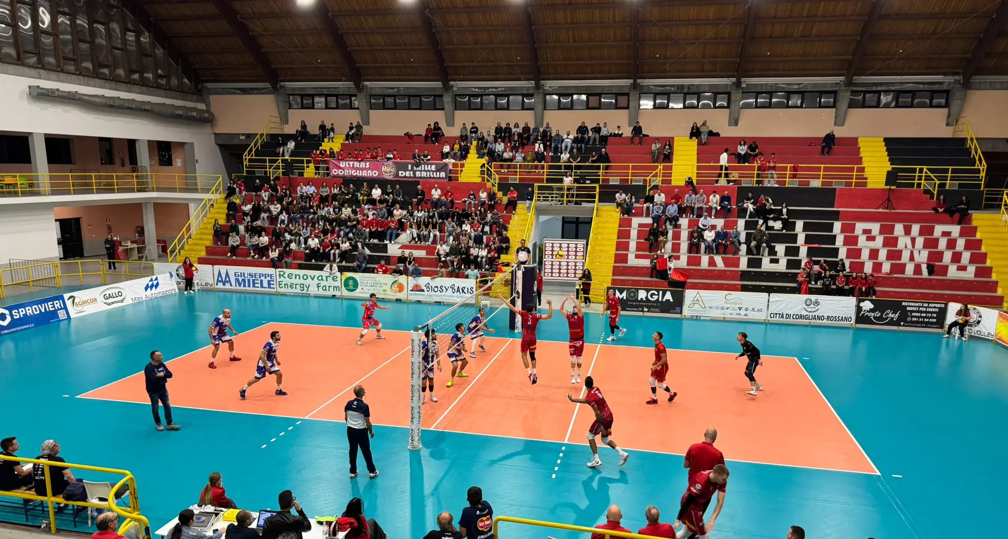 Volley, il Corigliano travolge 3-0 la Gupe: rossoneri a punteggio pieno in Serie B maschile
