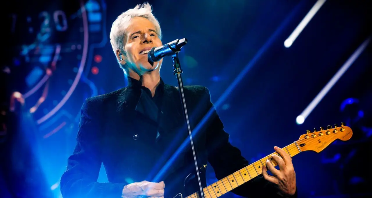 Claudio Baglioni in Calabria: riconoscimento alla carriera in Cittadella\n