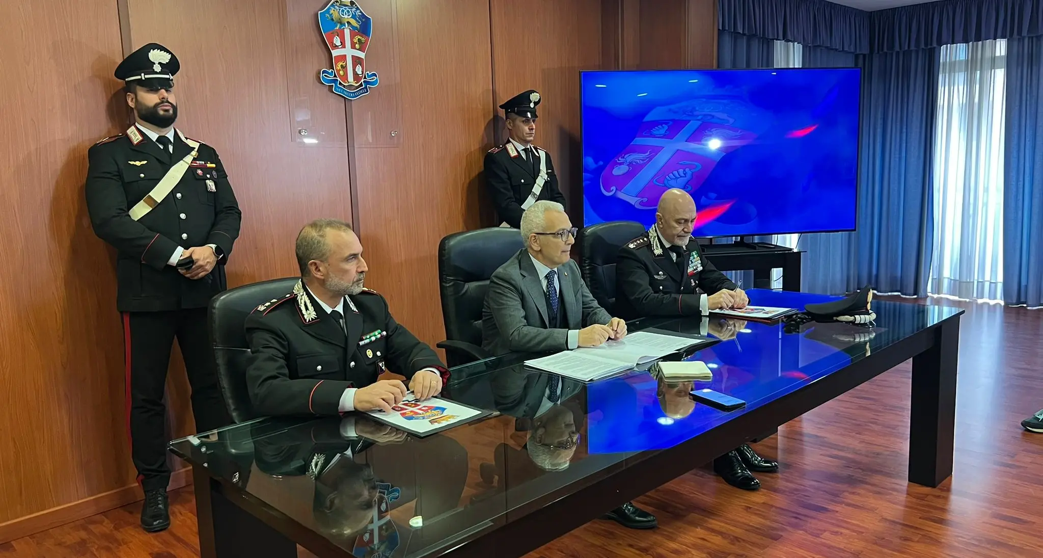 «Era un sistema collaudato»: così un 52enne di Acri falsificava documenti per far ottenere invalidità e indennità\n
