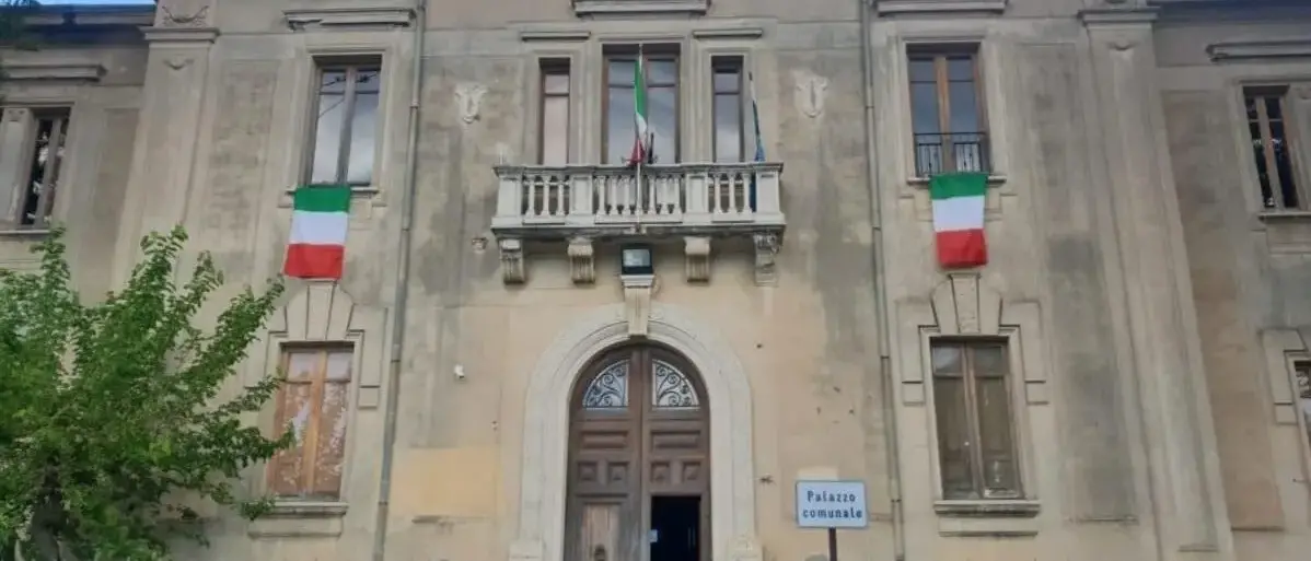 Il\u00A0comune di Caulonia stabilizza 7 ex tirocinanti Tis\n