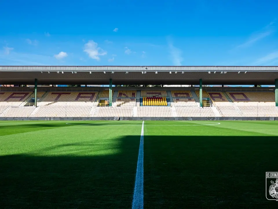 Minacce a un giocatore del Catanzaro dopo la sfida con il Palermo: denunciato tifoso