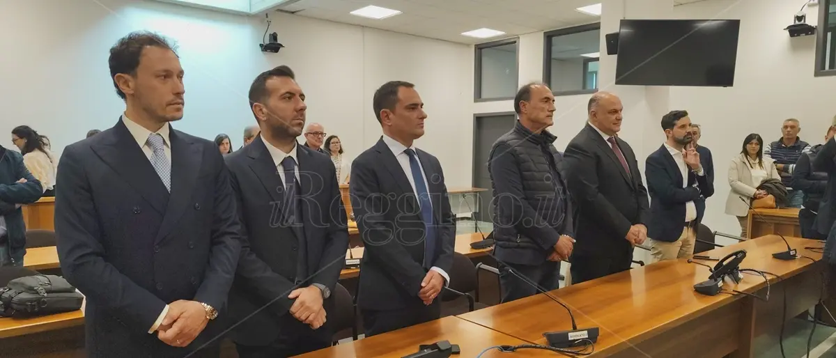 La Calabria ha i suoi primi consiglieri regionali ufficiali: proclamati 5 eletti nella Circoscrizione Sud\n