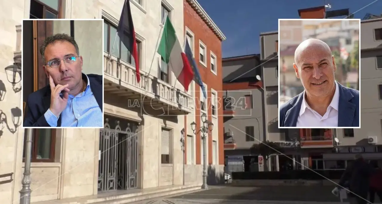 «Voce mi ha preso a pugni»: consigliere comunale denuncia il sindaco di Crotone per aggressione durante una riunione
