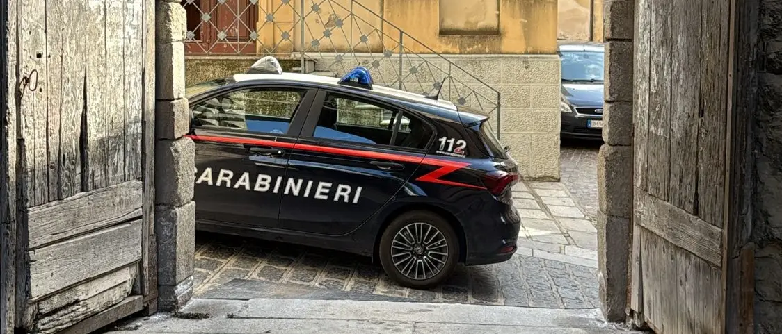 Mammola, rinvenuto e disinnescato un ordigno bellico nel centro storico\n