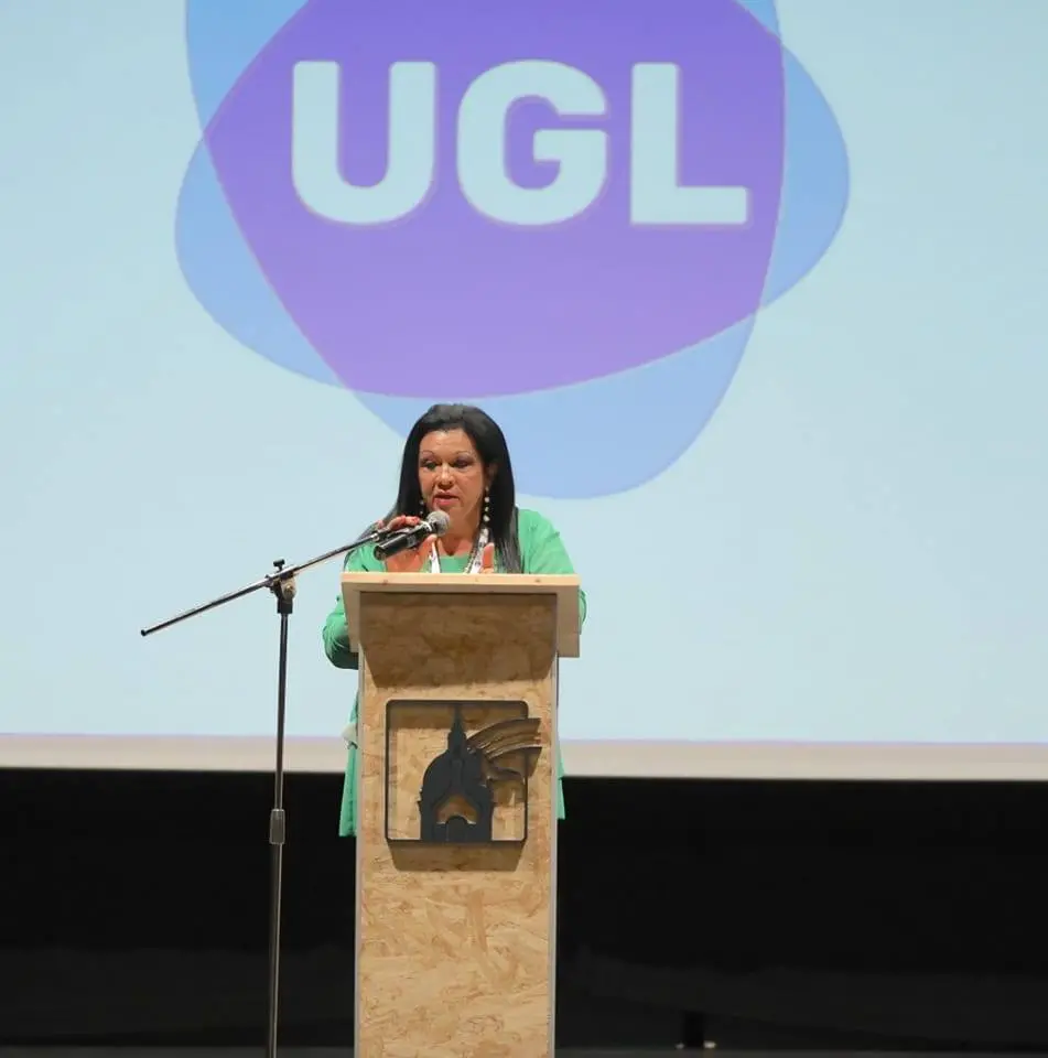 Liceo di Genova assaltato e imbrattato con svastiche, Cuzzupi (Ugl Scuola): «Fatto gravissimo, serve una riflessione seria»\n