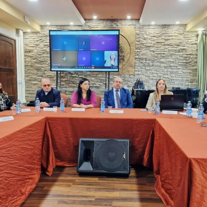 A Soriano scuola e Comune ricordano Filippo Ceravolo: «Dopo 13 anni ora lo Stato dia risposte concrete»