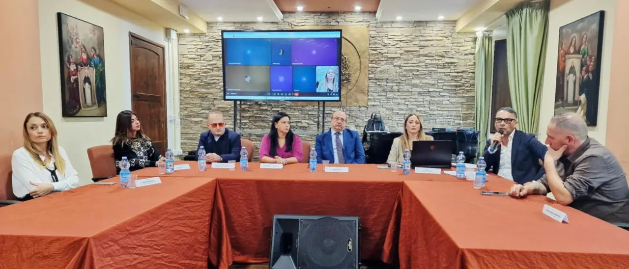 A Soriano scuola e Comune ricordano Filippo Ceravolo: «Dopo 13 anni ora lo Stato dia risposte concrete»