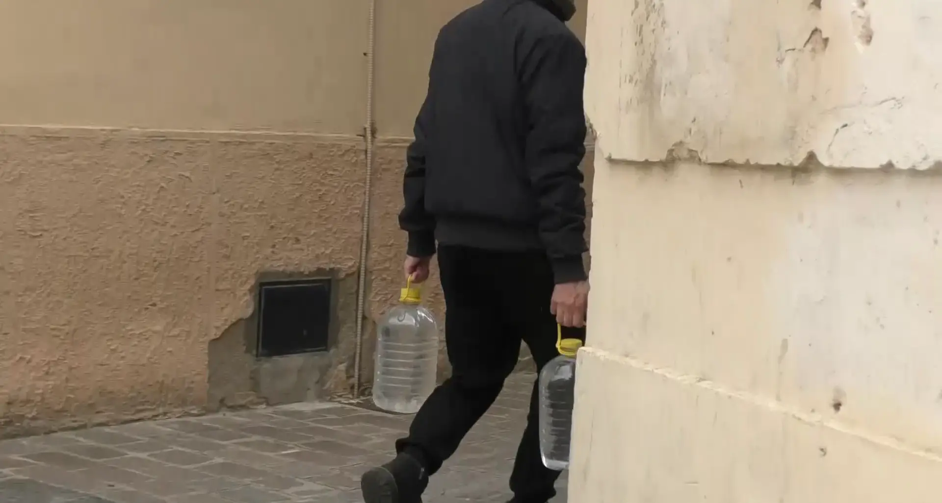 Catanzaro senz’acqua, opposizione all’attacco: venti esponenti\u00A0chiedono un Consiglio comunale urgente\n
