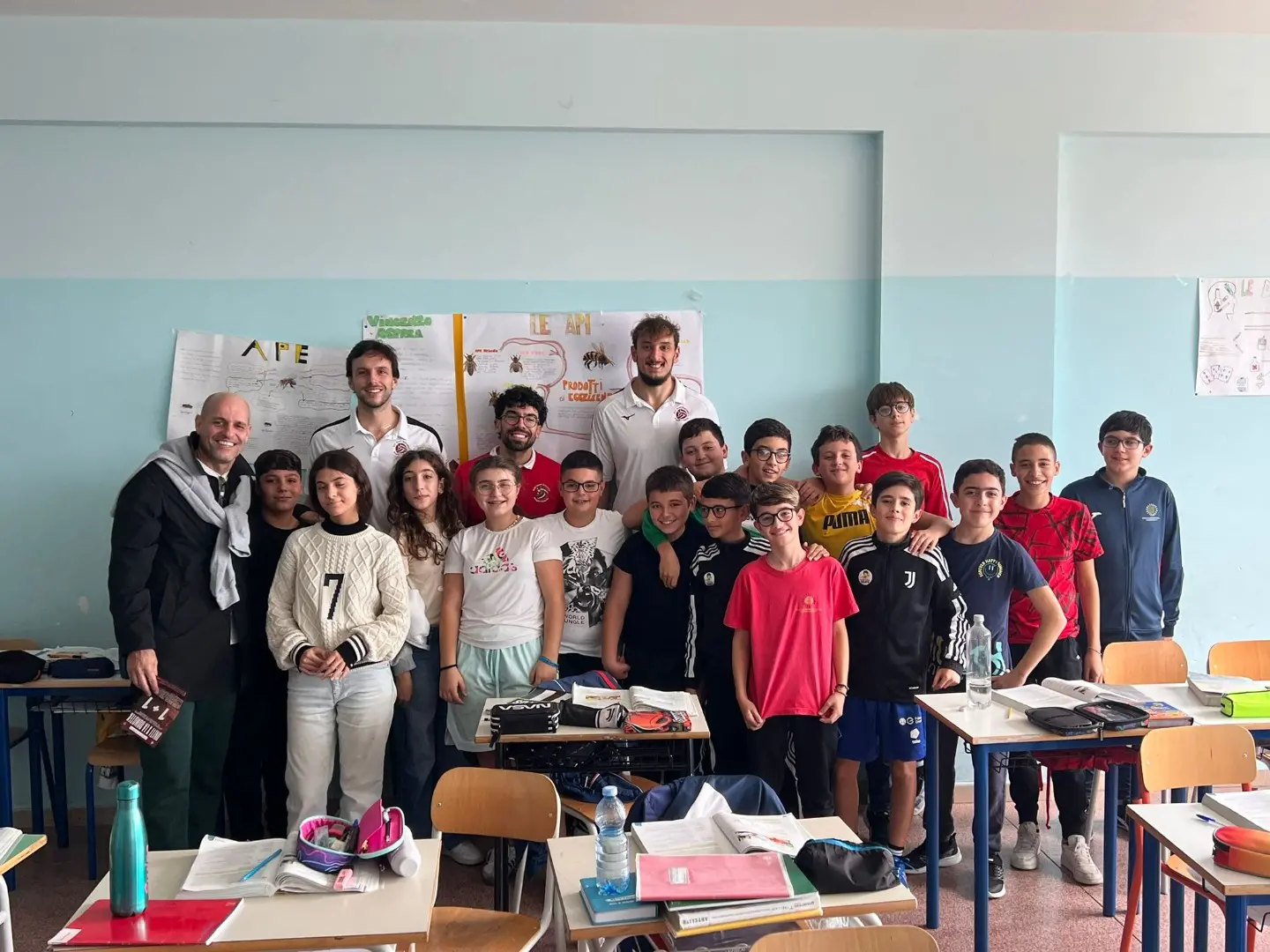 Reggio, gli alunni della Nosside-Pythagoras-Moscato incontrano i giocatori della Domotek Volley\n